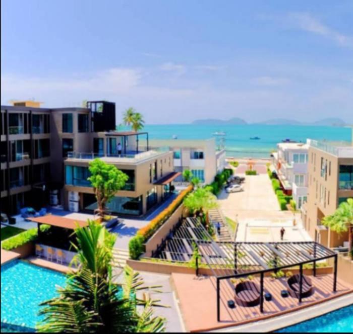 酒店 Panwa Side Beachfront