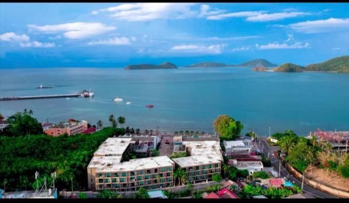 酒店 Panwa Side Beachfront Phuket
