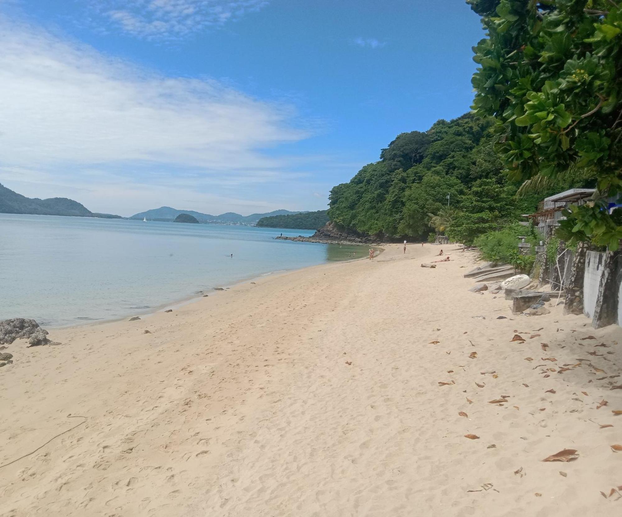 酒店 Panwa Side Beachfront 4*